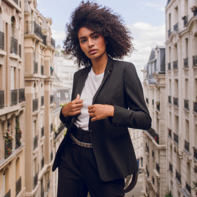 Veste tailleur Paris-blazer-femme-smoking-17H10.png
